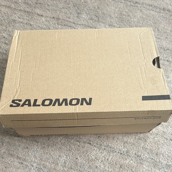 Salomon Gray Sneakers with Multicolor Accents - Picture 2 of 4